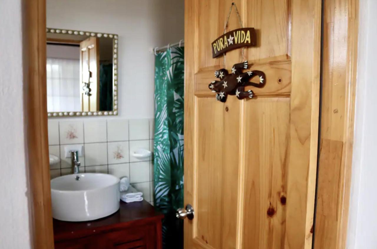 Casa Geraldo Bed & Breakfast Manuel Antonio Dış mekan fotoğraf