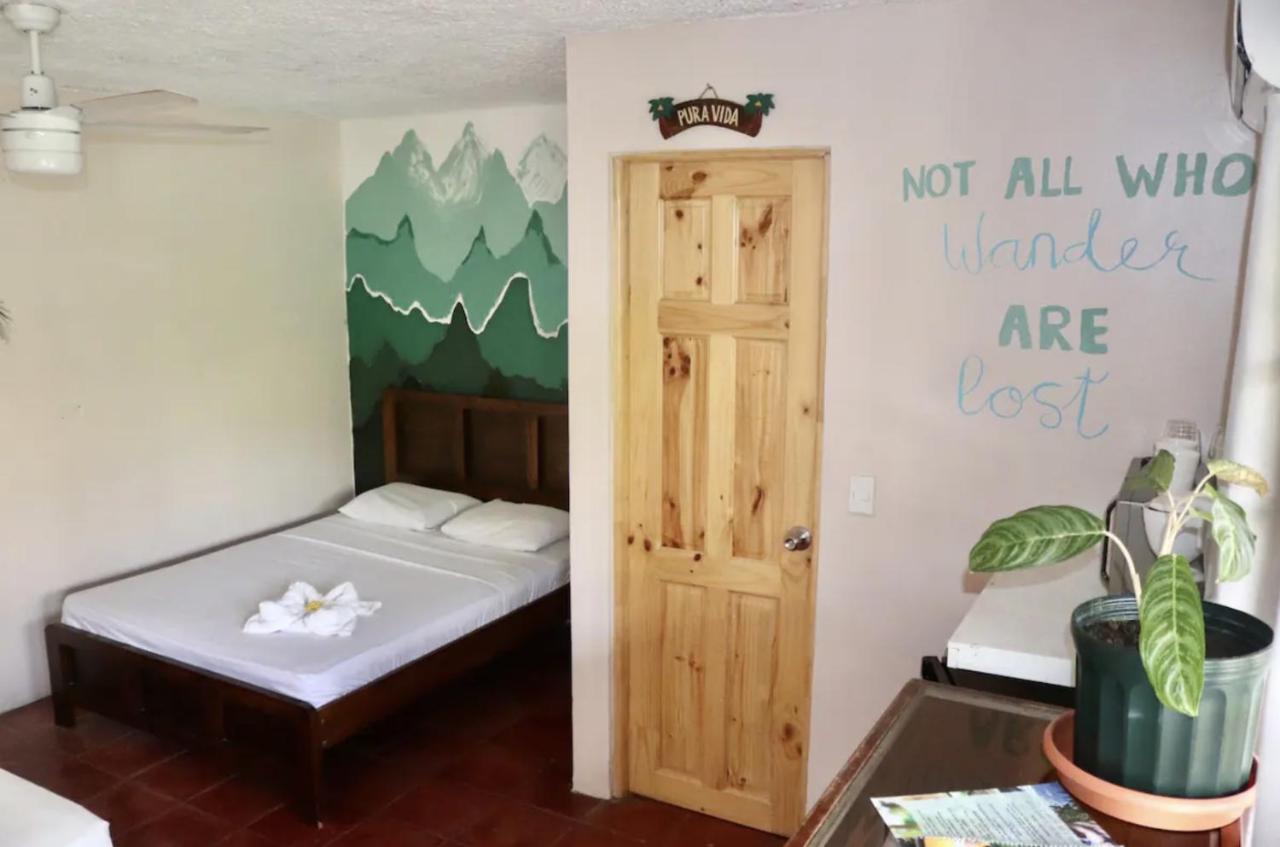Casa Geraldo Bed & Breakfast Manuel Antonio Dış mekan fotoğraf